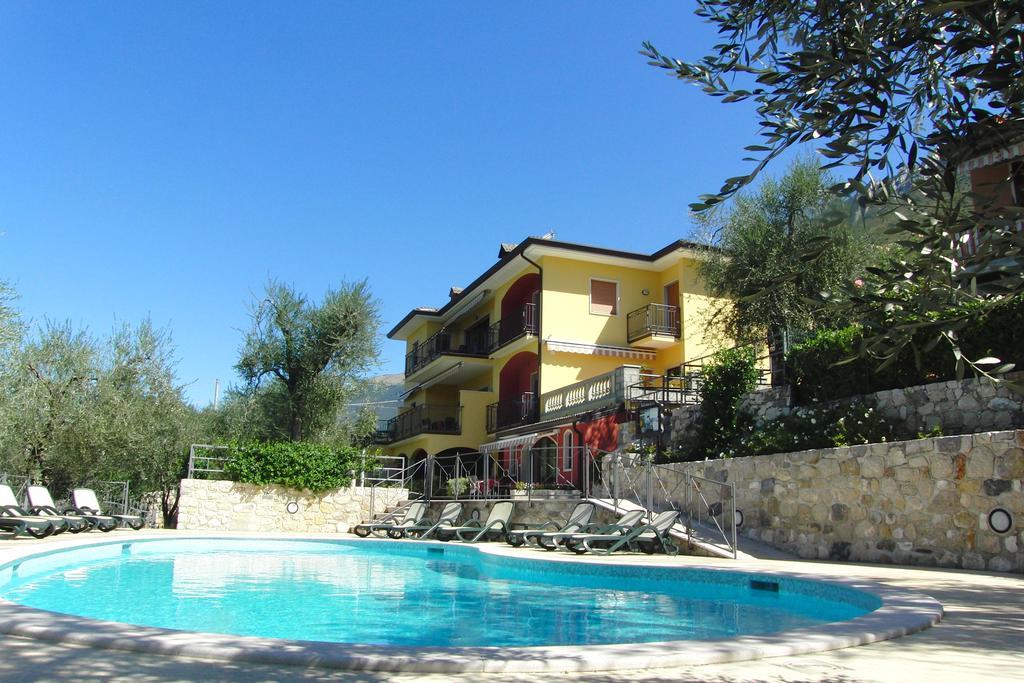 Villa Due Leoni - Residence Brenzone sul Garda Dış mekan fotoğraf